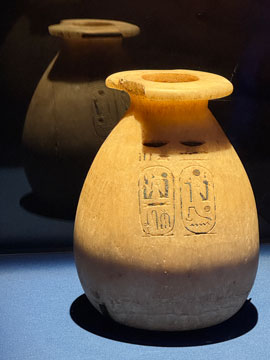 vases