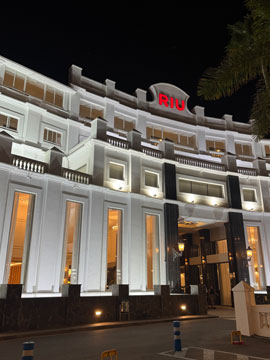 riu