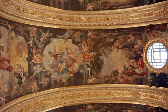 barrel vaulted ceiling